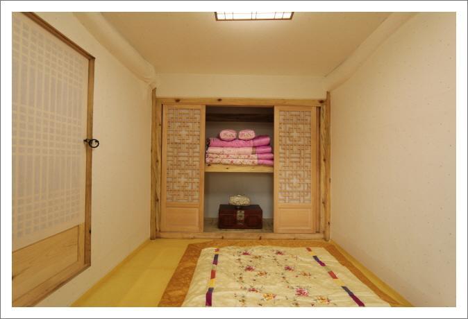 Gwiae Traditional House Yeongcheon Extérieur photo