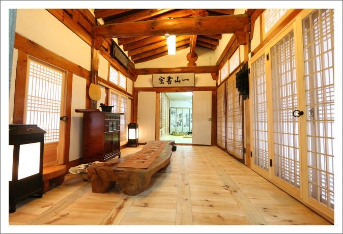 Gwiae Traditional House Yeongcheon Extérieur photo