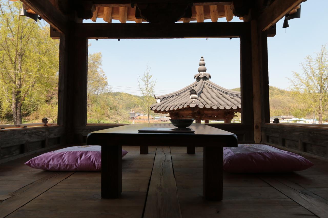 Gwiae Traditional House Yeongcheon Extérieur photo